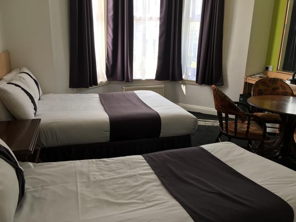 Clapham South Dudley Hotel London Exterior photo