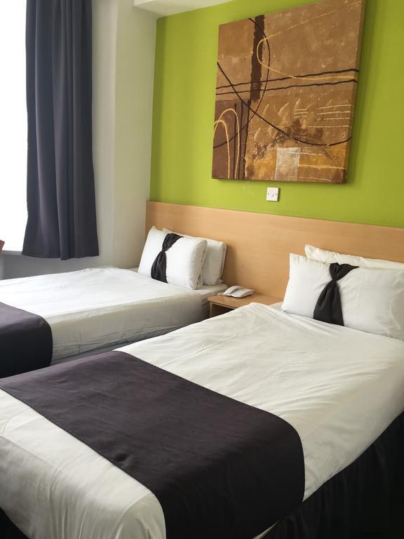 Clapham South Dudley Hotel London Exterior photo