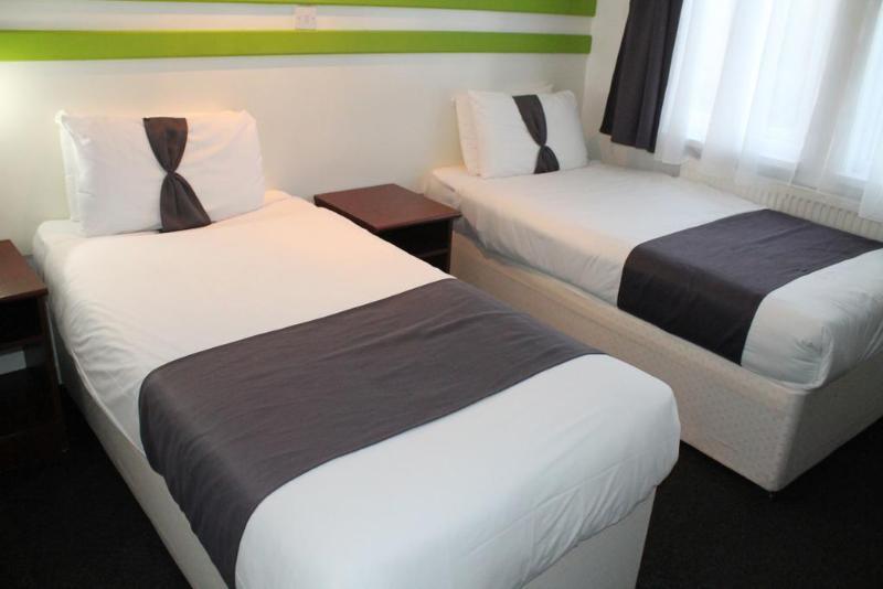 Clapham South Dudley Hotel London Exterior photo