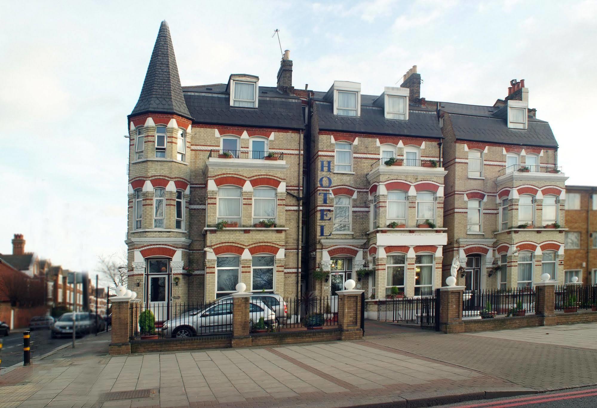 Clapham South Dudley Hotel London Exterior photo