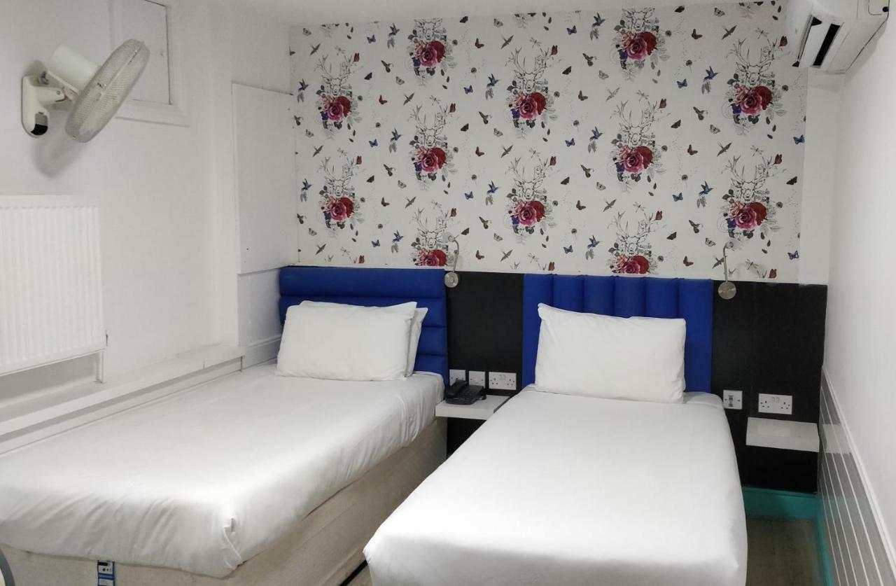 Clapham South Dudley Hotel London Exterior photo